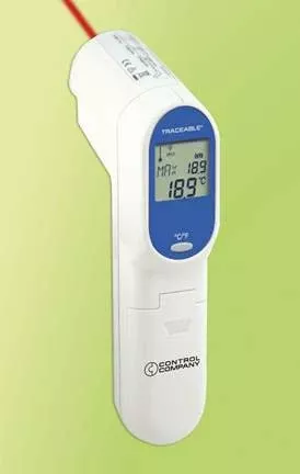 Fisher Scientific Infrared Thermometer Fisherbrand™ Traceable Fahrenheit / Celsius -76° to +932°F (-60° to +500°C) Infrared Sensor Handheld Battery Operated - Each - 0666438-EA
