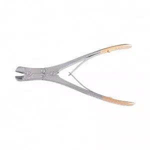 Medline Furst Wire Cutters - 8.5" (21.6 cm) Furst Orthopedic Double-Action Wire Cutter with 2.5 mm Capacity and Angled Tungsten Carbide Jaws - MDS3354522F