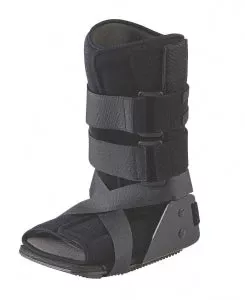 Medline Pediatric Short Leg Walker - Nonskid Pediatric Leg Walker, Size XL - ORT29900XL